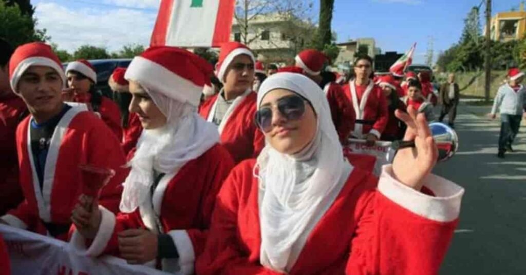 what holiday do muslim celebrate instead of christmas